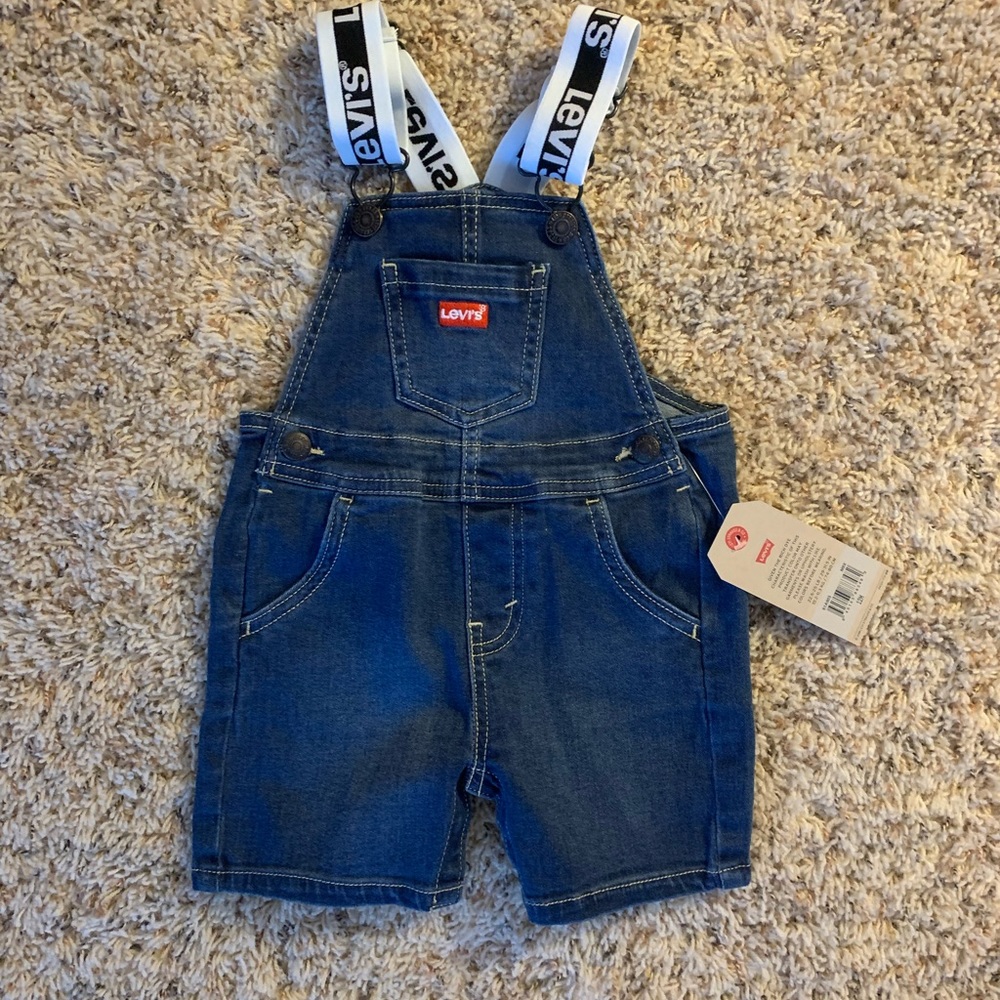 Levi’s Shortall